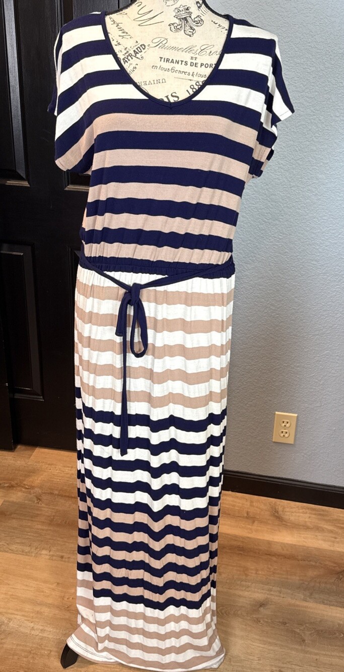 BLUE Saks Fifth Avenue Maxi Dress Large Stretch Comfy Striped Tie
